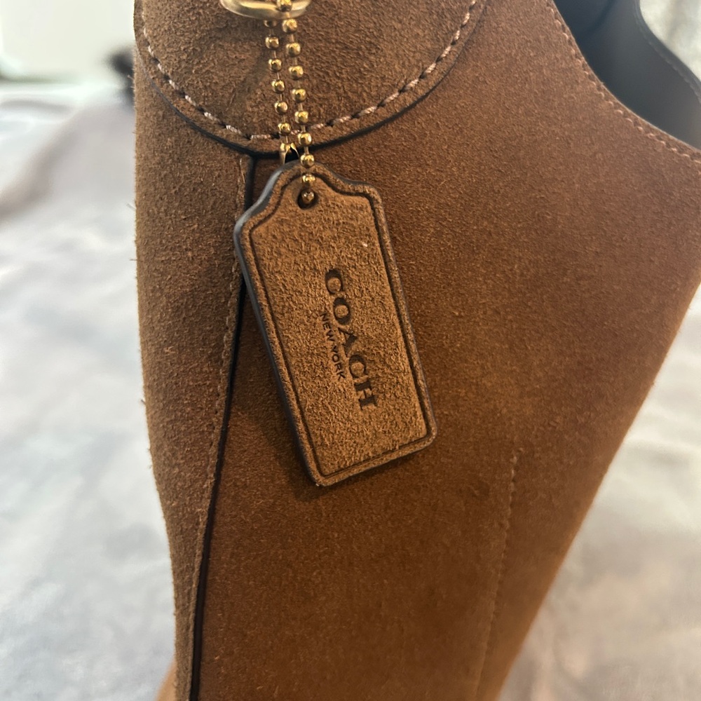 Coach Brooklyn 28 Tan Suede - Picture 7 of 14